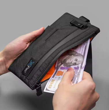 EDC Card & Gear Pouch – Slim Organizer for Cards, Flashlights & Pens