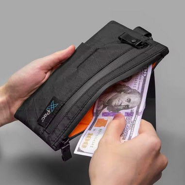 EDC Card & Gear Pouch – Slim Organizer for Cards, Flashlights & Pens